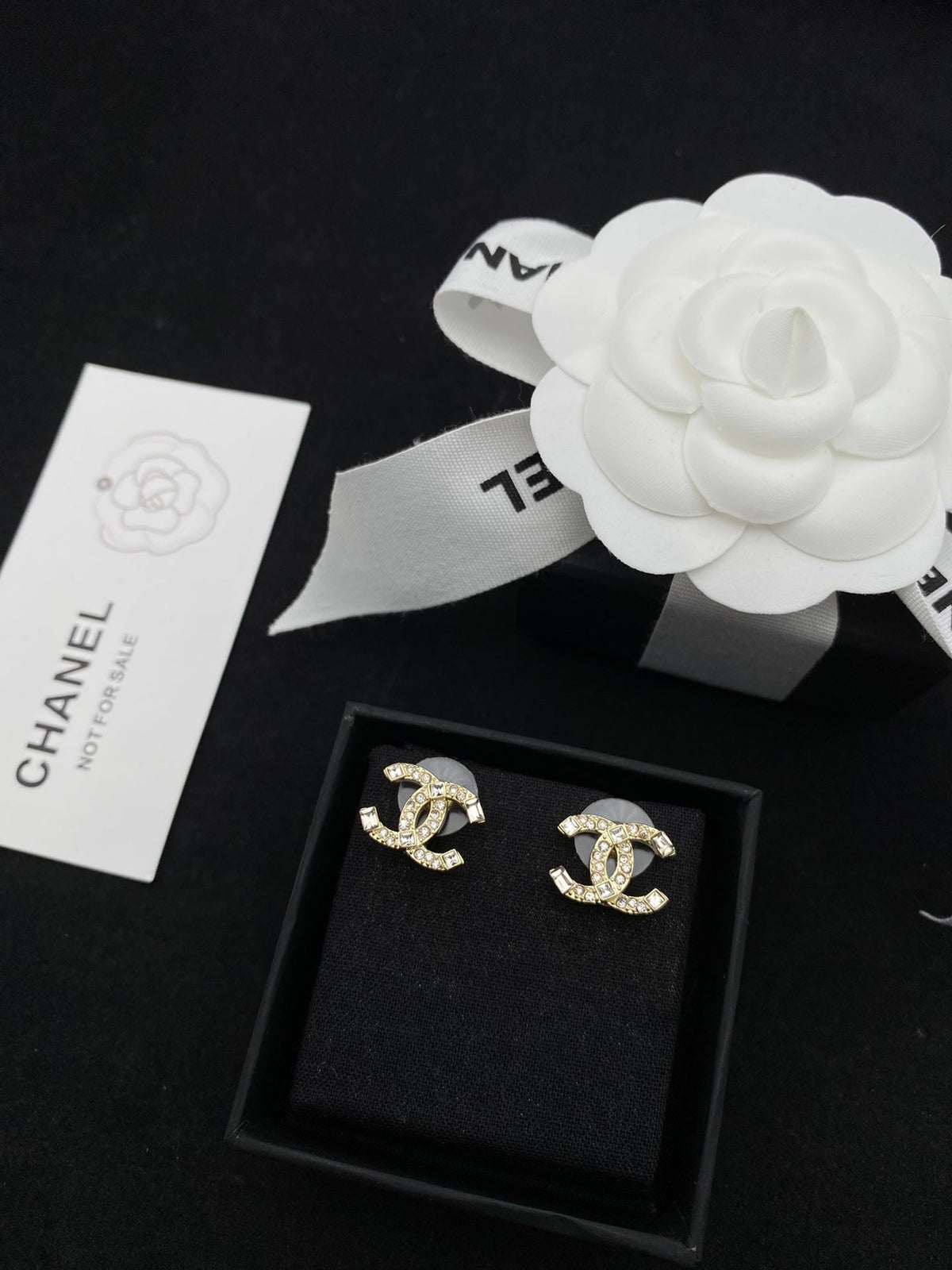 fashion crystal earrings